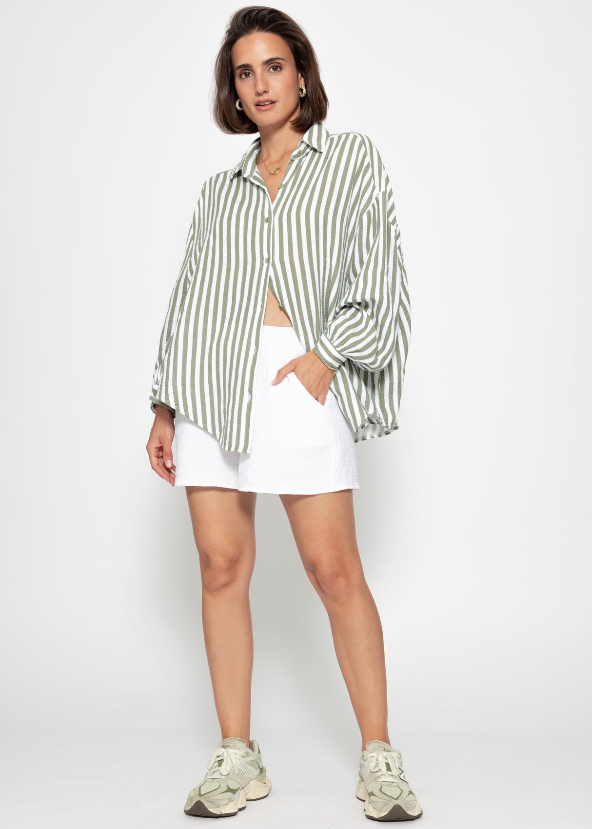 Striped oversize musselin blouse - khaki
