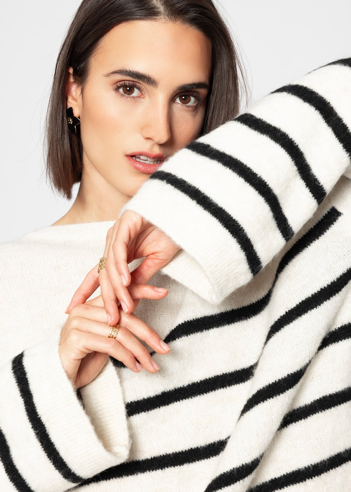 Striped sweater with low back neckline - off-white