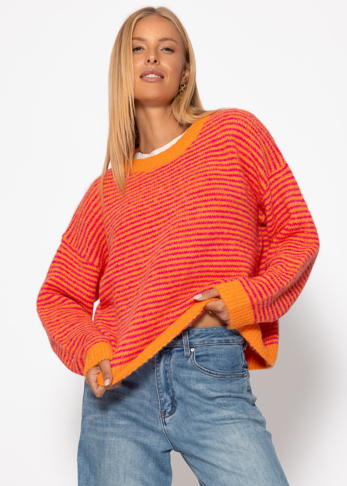 Gestreifter Pullover - orange