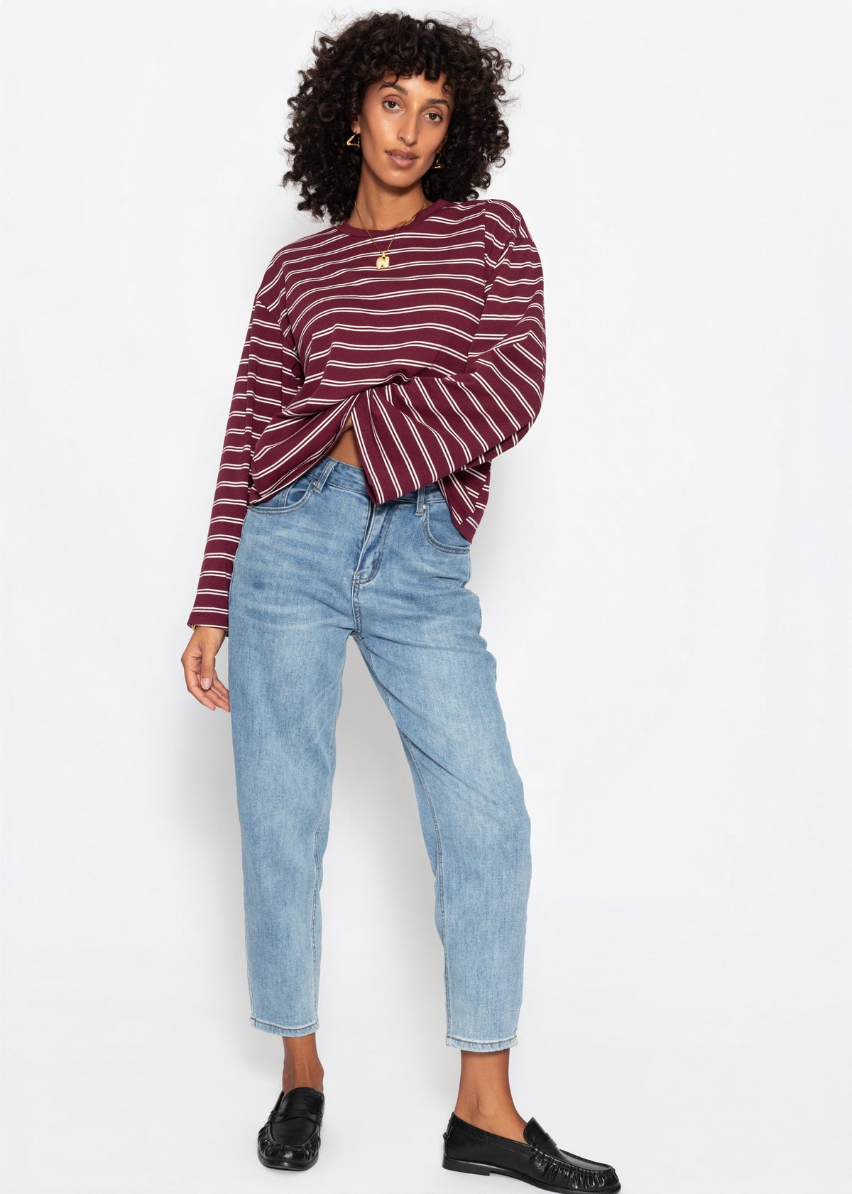 Gestreiftes Langarmshirt mit weiten Ärmeln - burgundy