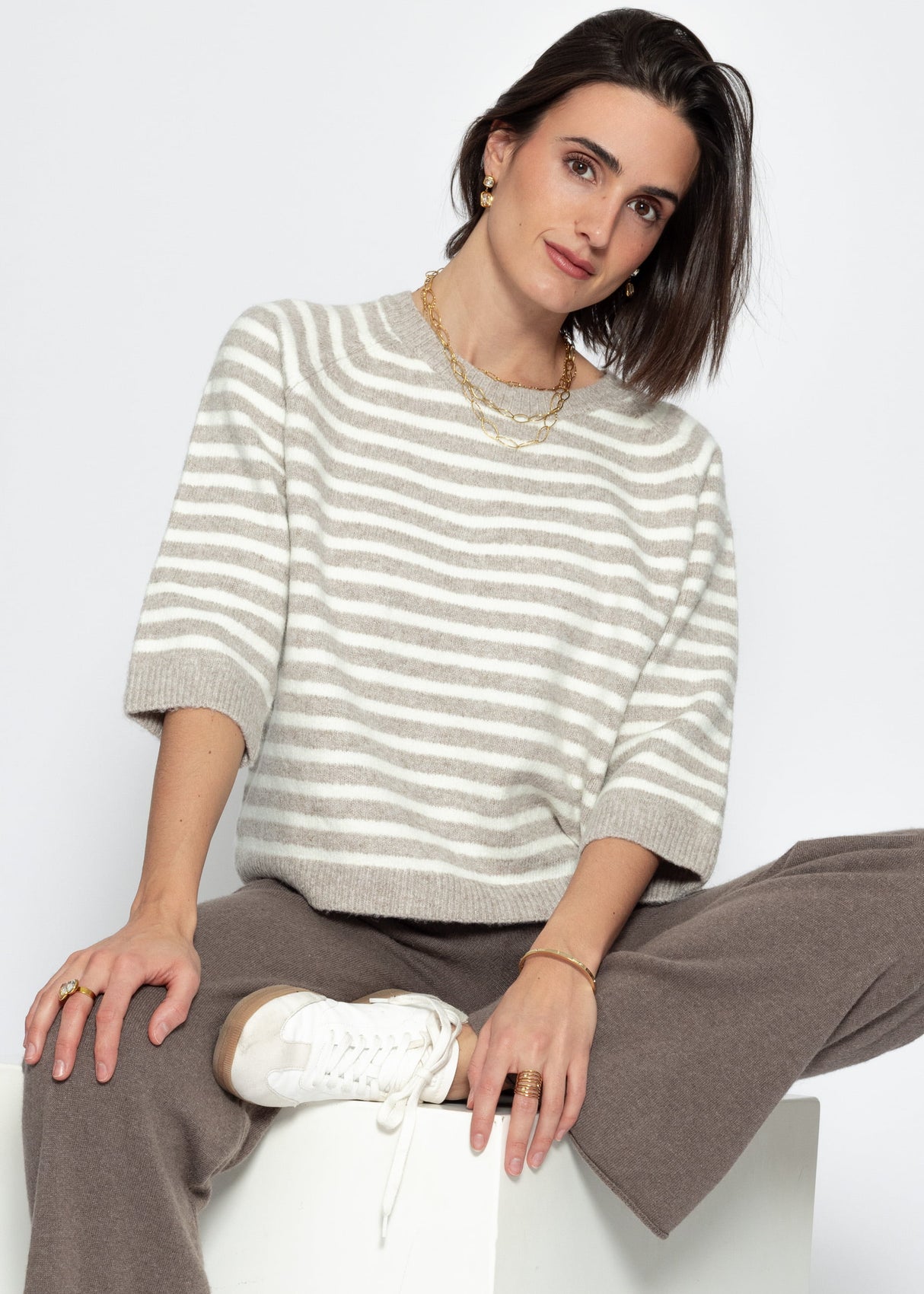 Gestreiftes Strickoberteil - taupe-offwhite