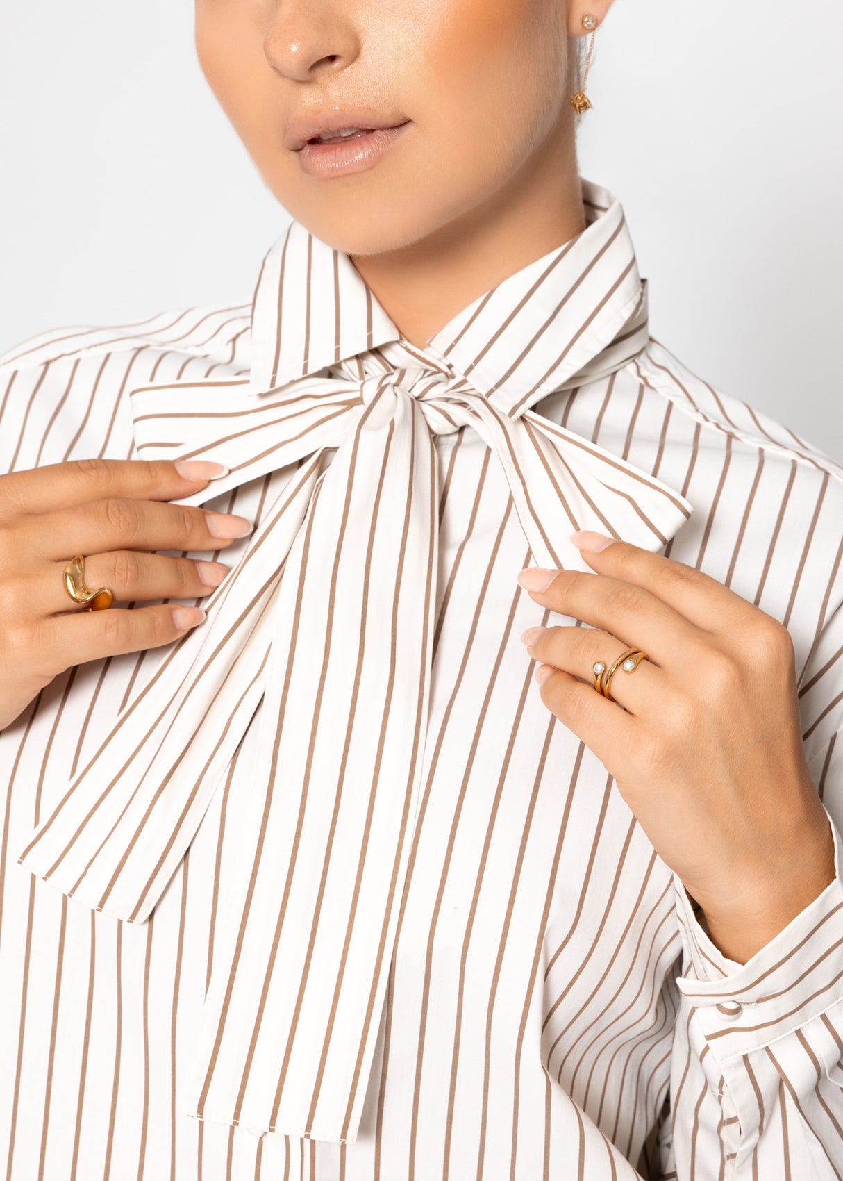 Gestreifte Schluppenbluse - beige