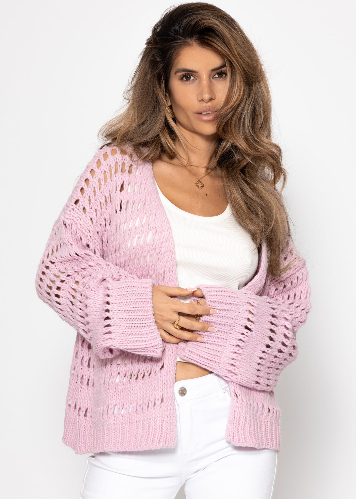 Lässige Strickjacke mit Lochstrickmuster - rosa