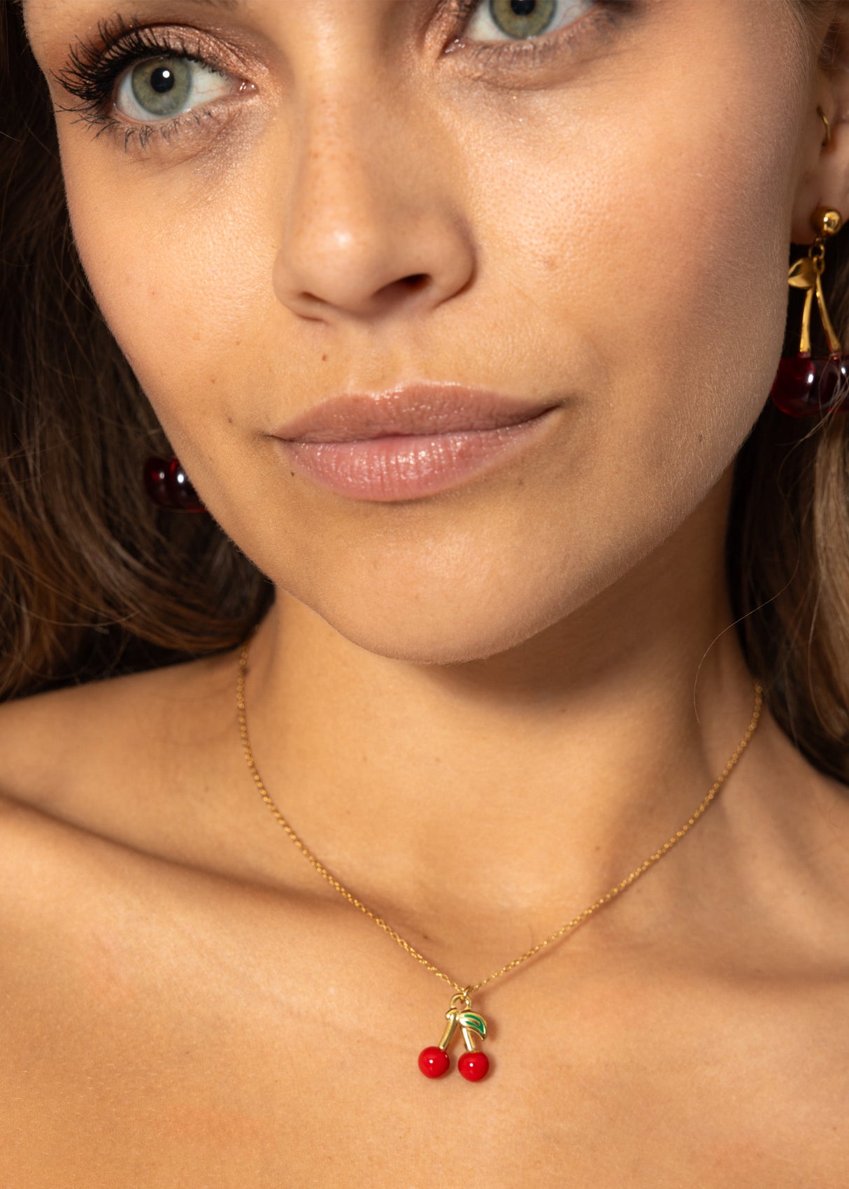 Halskette mit Kirsche - gold