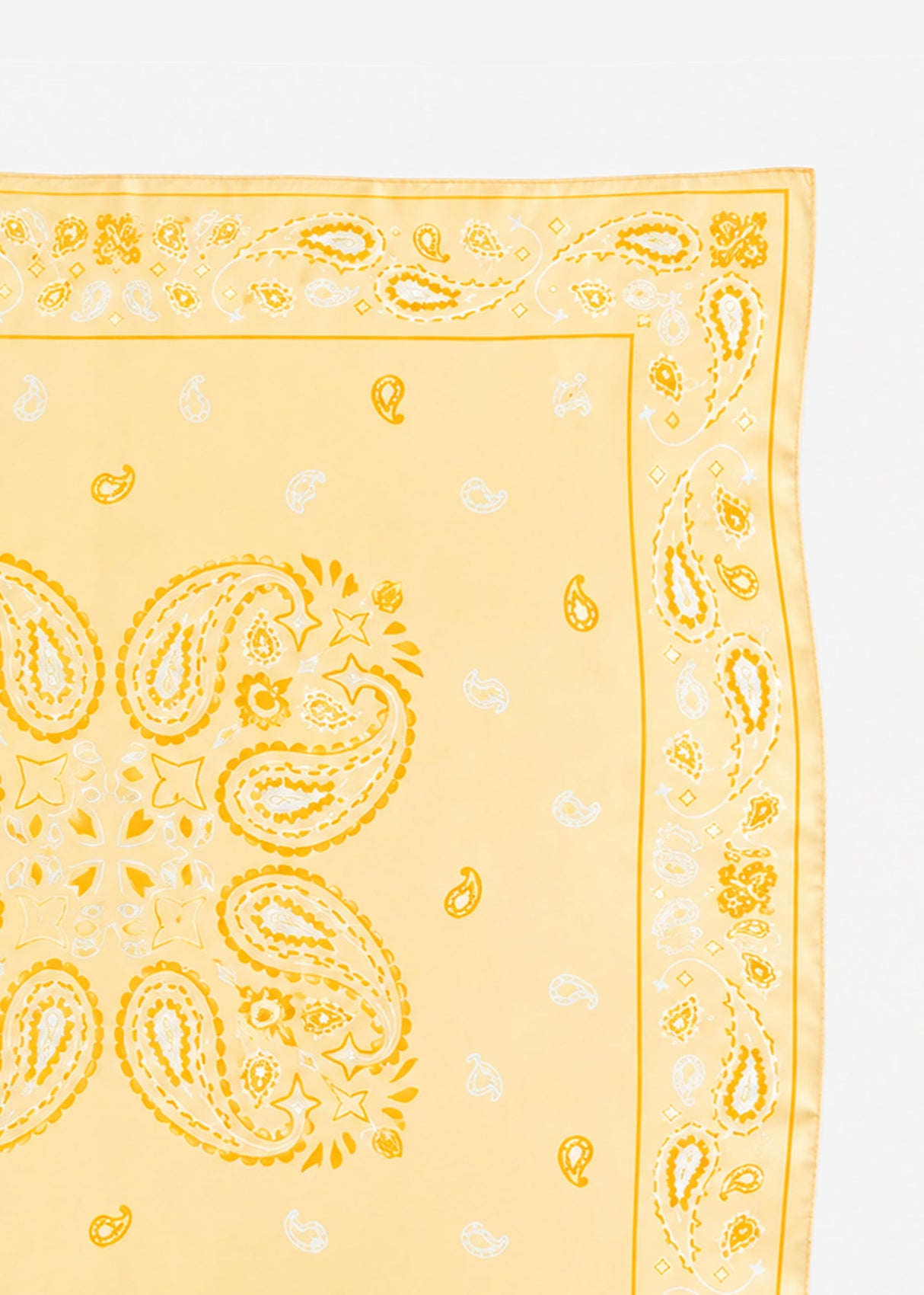 Halstuch mit Bandana-Print - gelb