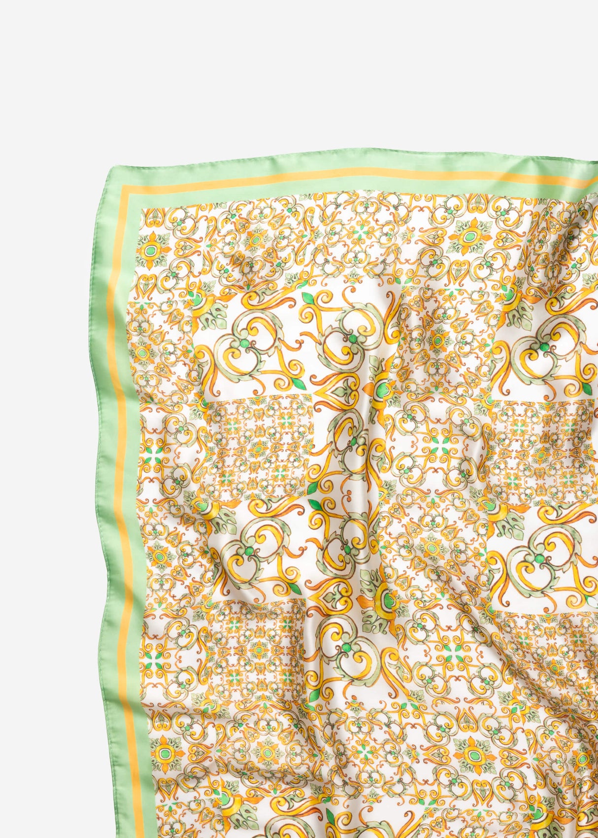 Scarf with ornamental design - green