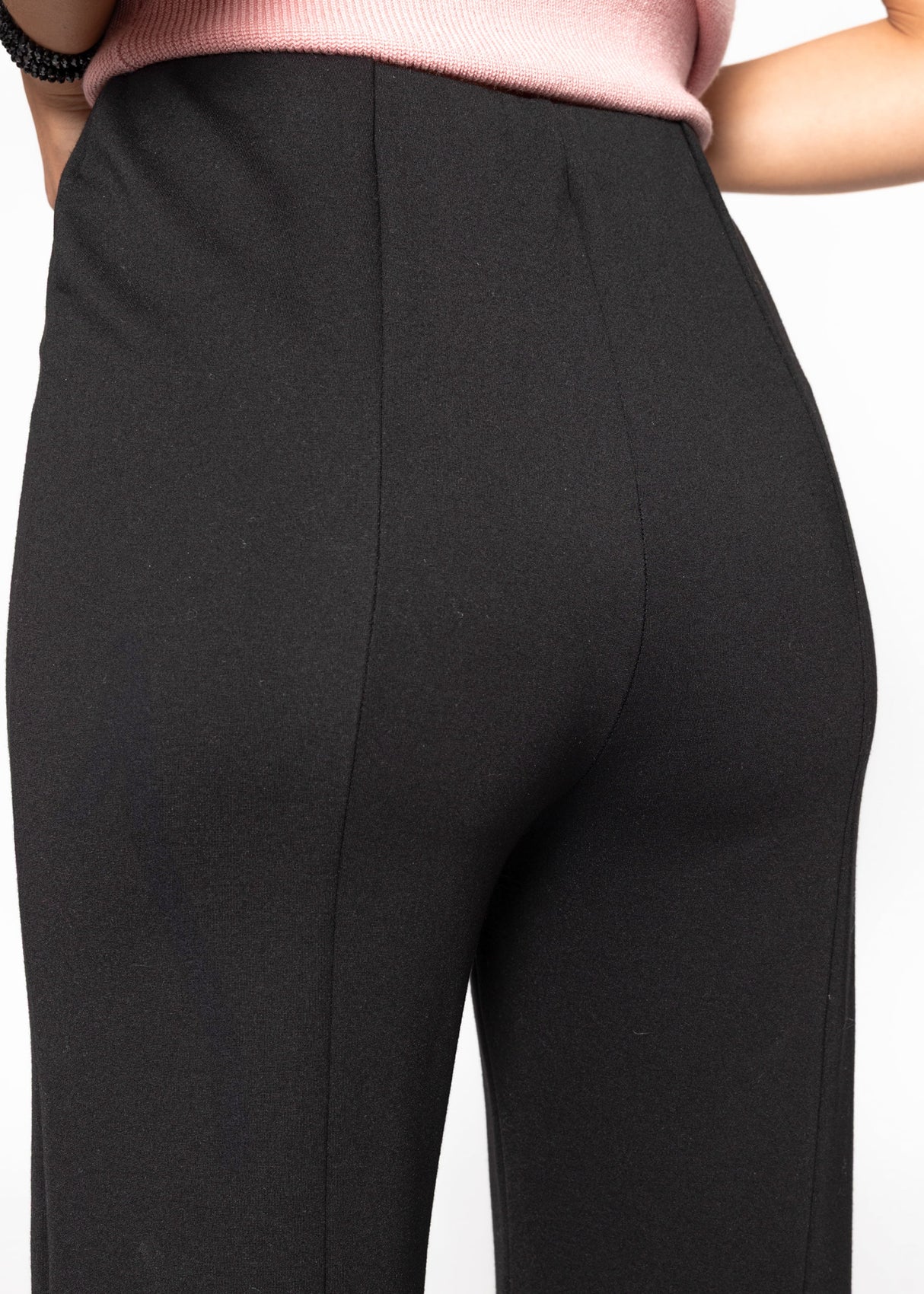 High-waisted straight-leg trousers with decorative seam - black