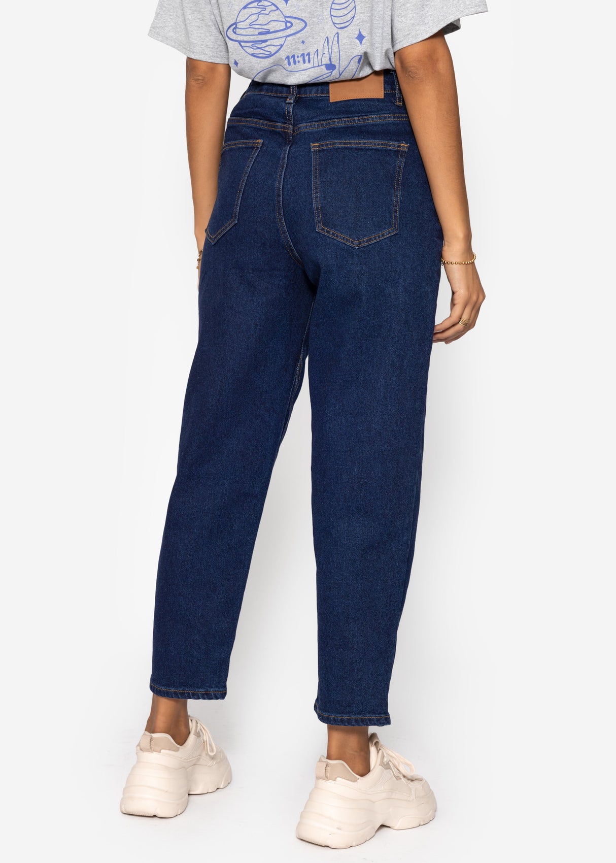 Highwaist jeans with decorative seam - dark blue