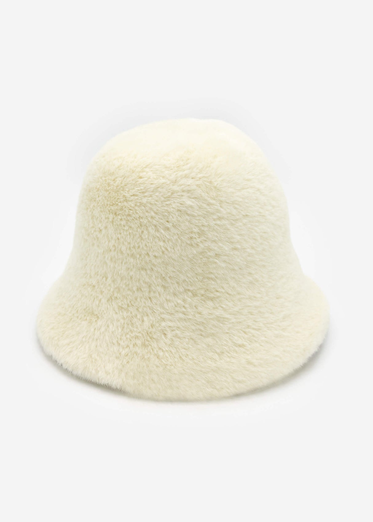 Faux fur hat - off-white