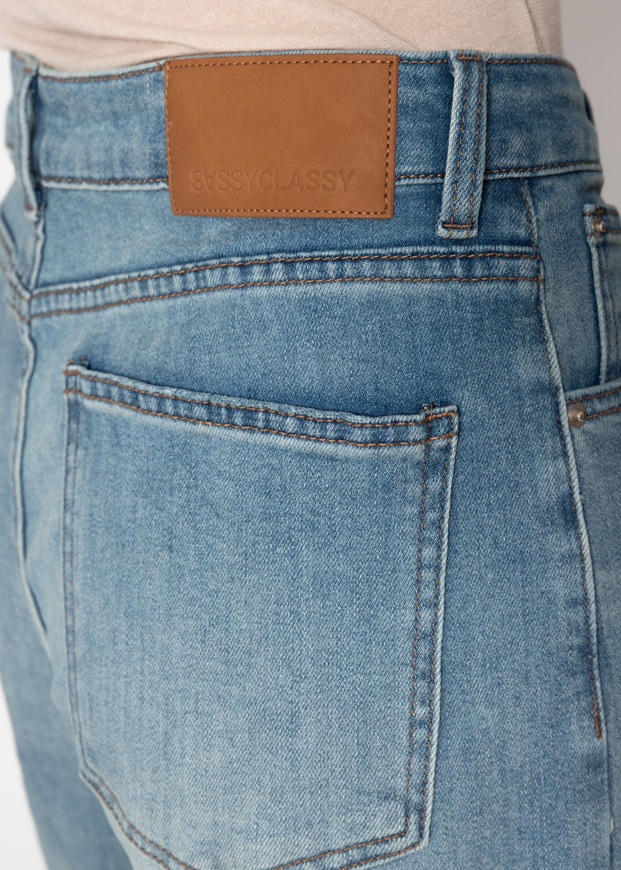Jeans mit weitem Bein - blau