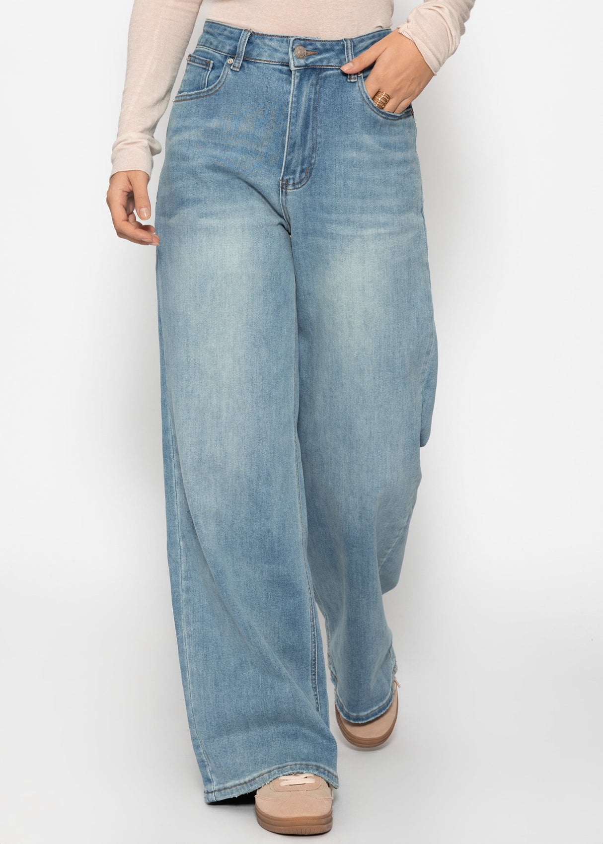Jeans mit weitem Bein - blau