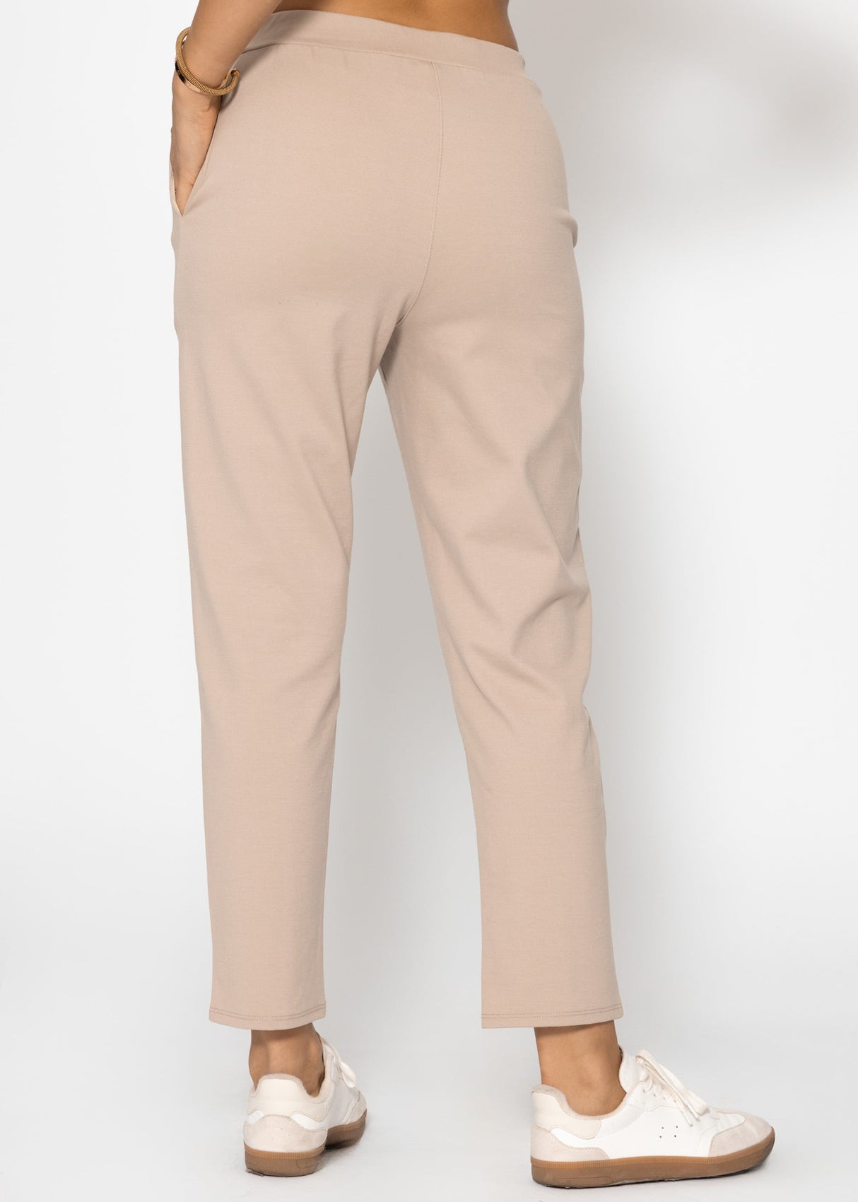 Jersey chinos with decorative seam - beige
