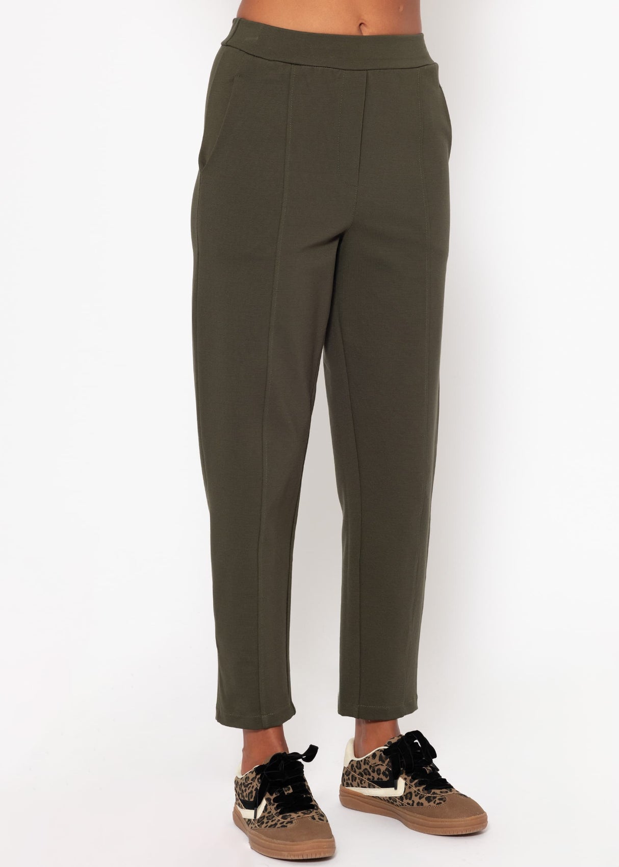 Jersey chinos with decorative seam - khaki