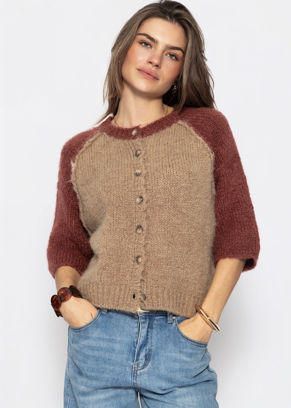 Kurzarm Cardigan mit Außennähten - beige-mauve