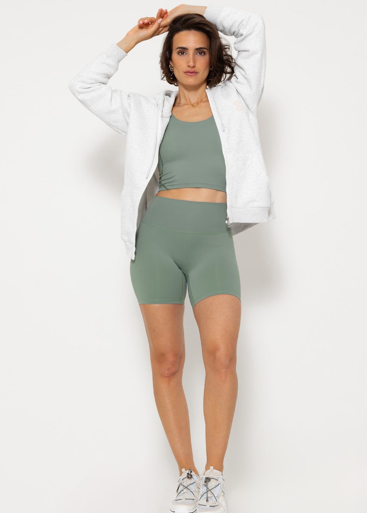Kurze Sportleggings - khaki