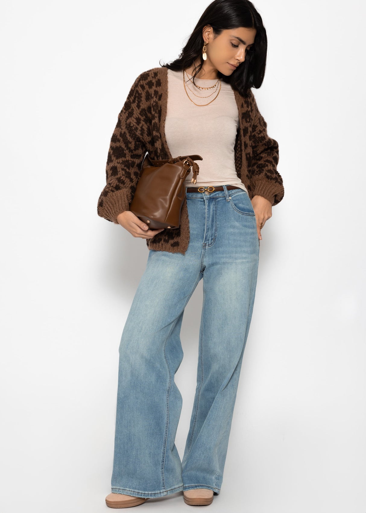 Kurzer Cardigan mit Leo-Print - camel-braun