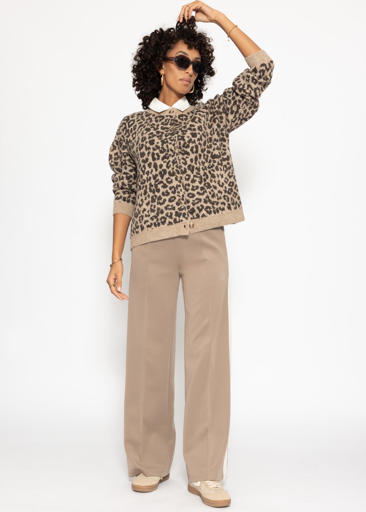 Casual Hose mit weißen Seitenstreifen - taupe