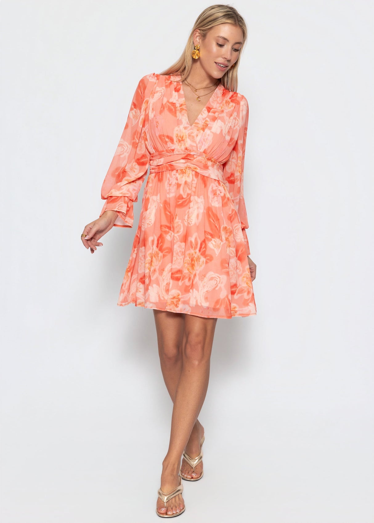Langarm-Chiffonkleid mit Blumenprint - koralle