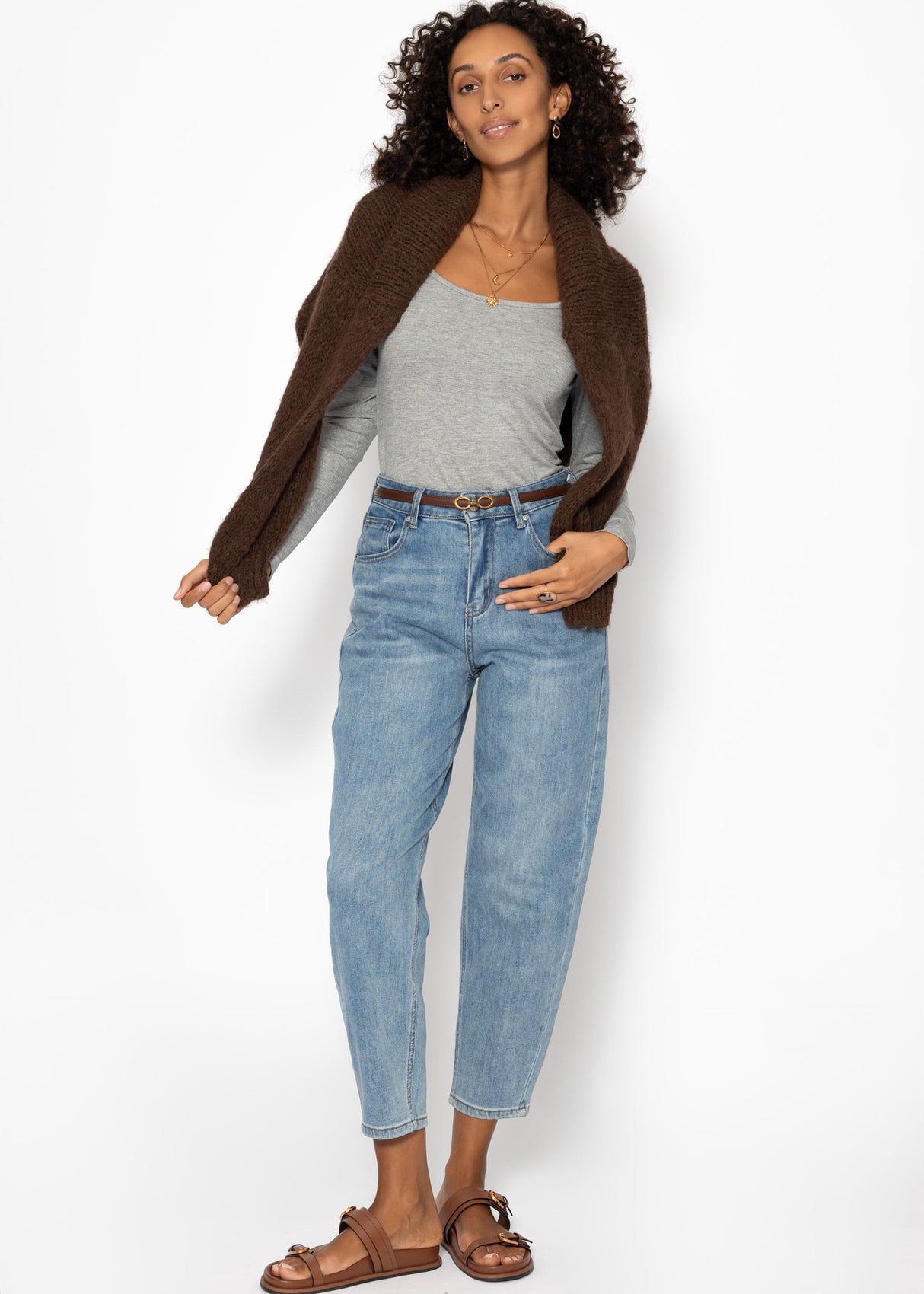 Langarmshirt mit Ausschnitt - grau