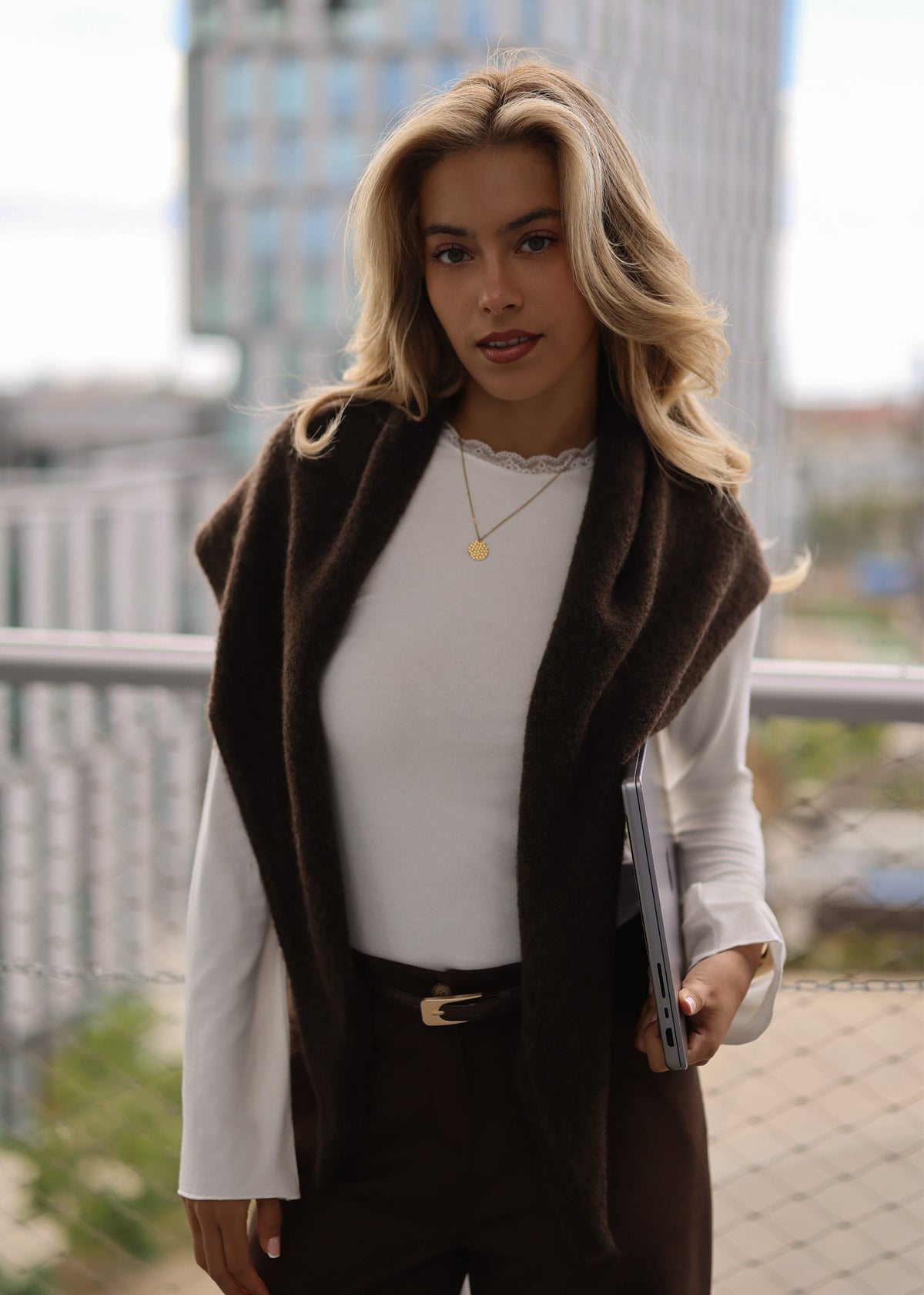 Langarmshirt mit Spitzeneinsatz - offwhite