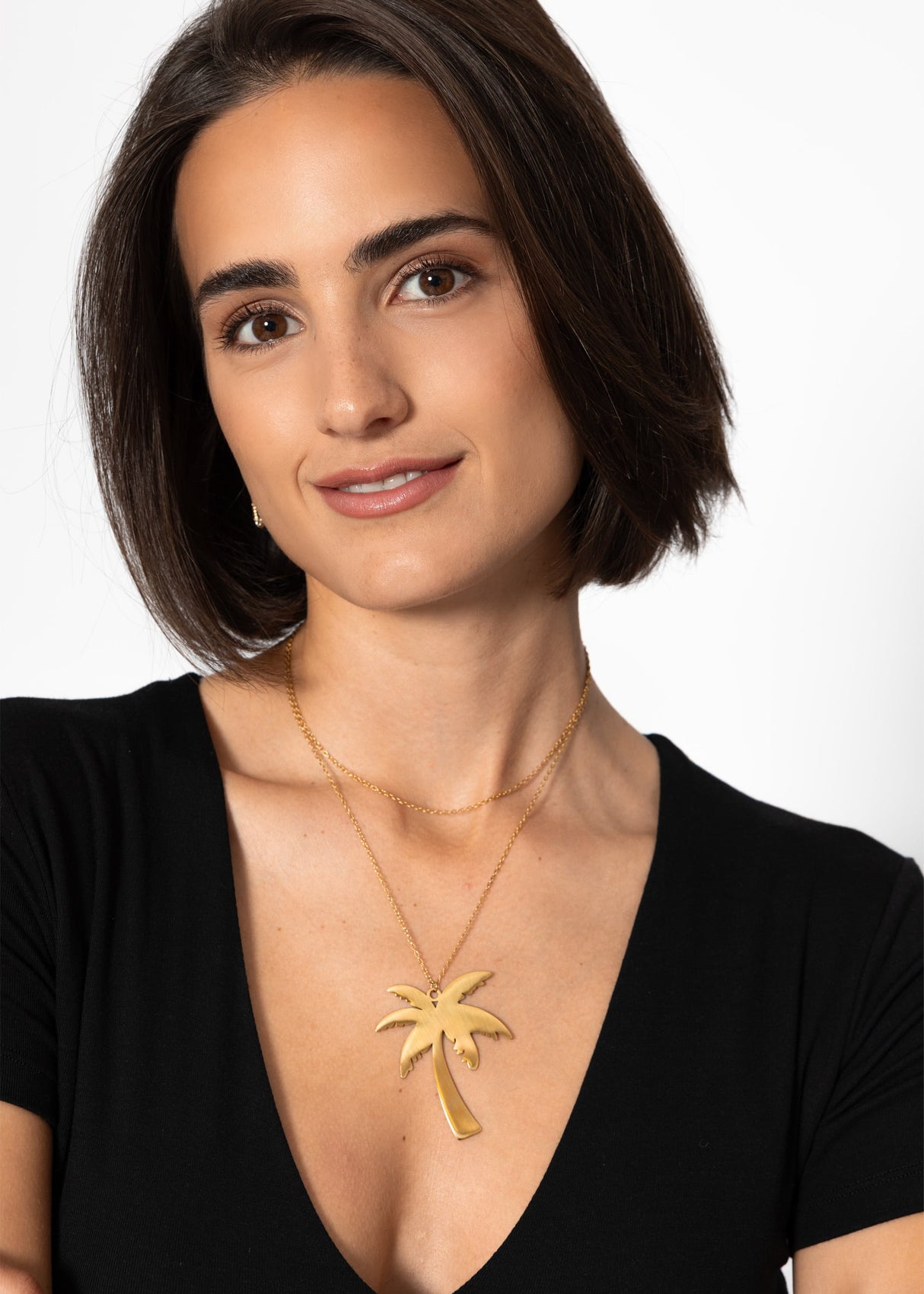 Long necklace with palm - gold