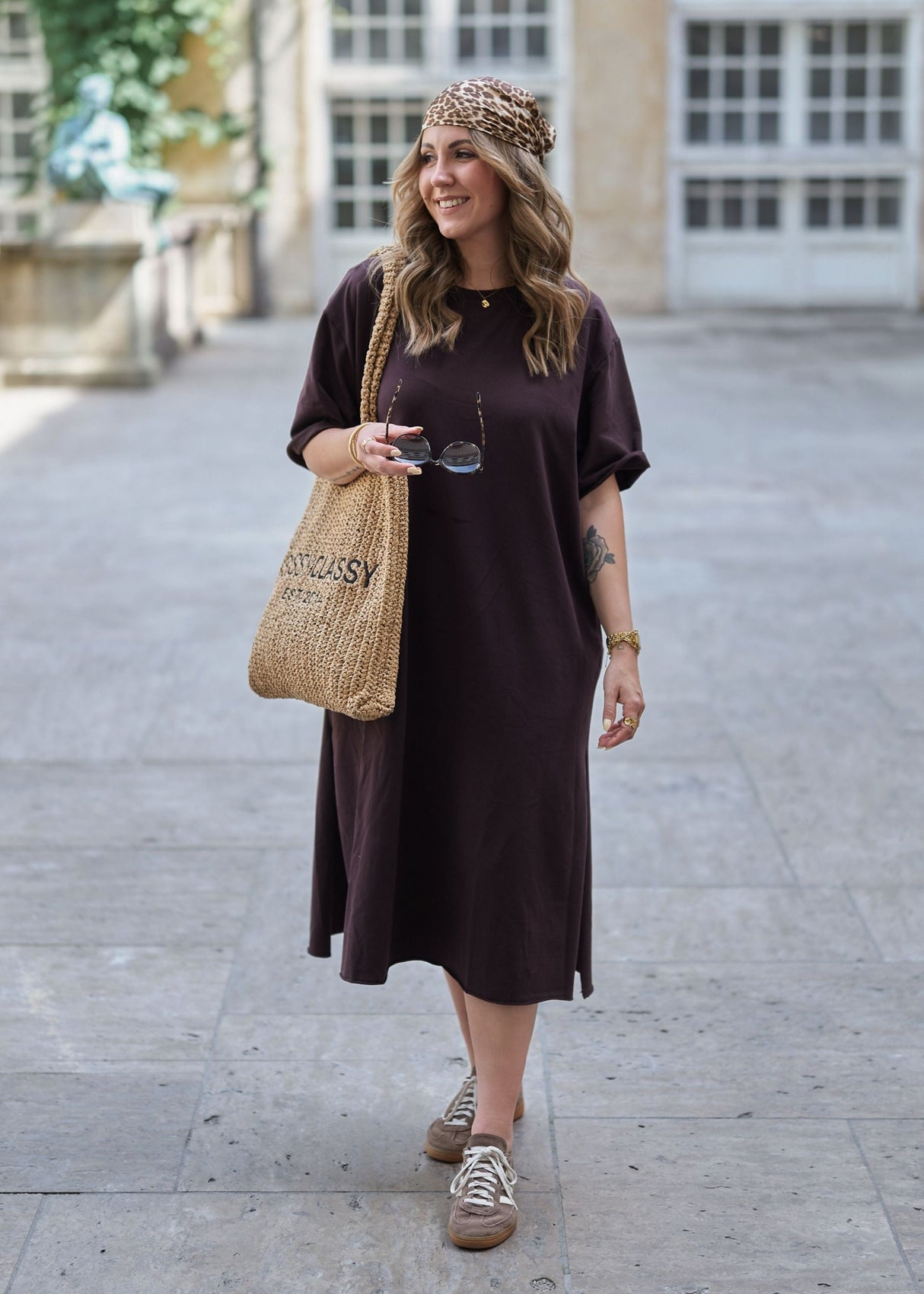 sassyclassy Langes Oversize T-Shirt Kleid - dunkelbraun
