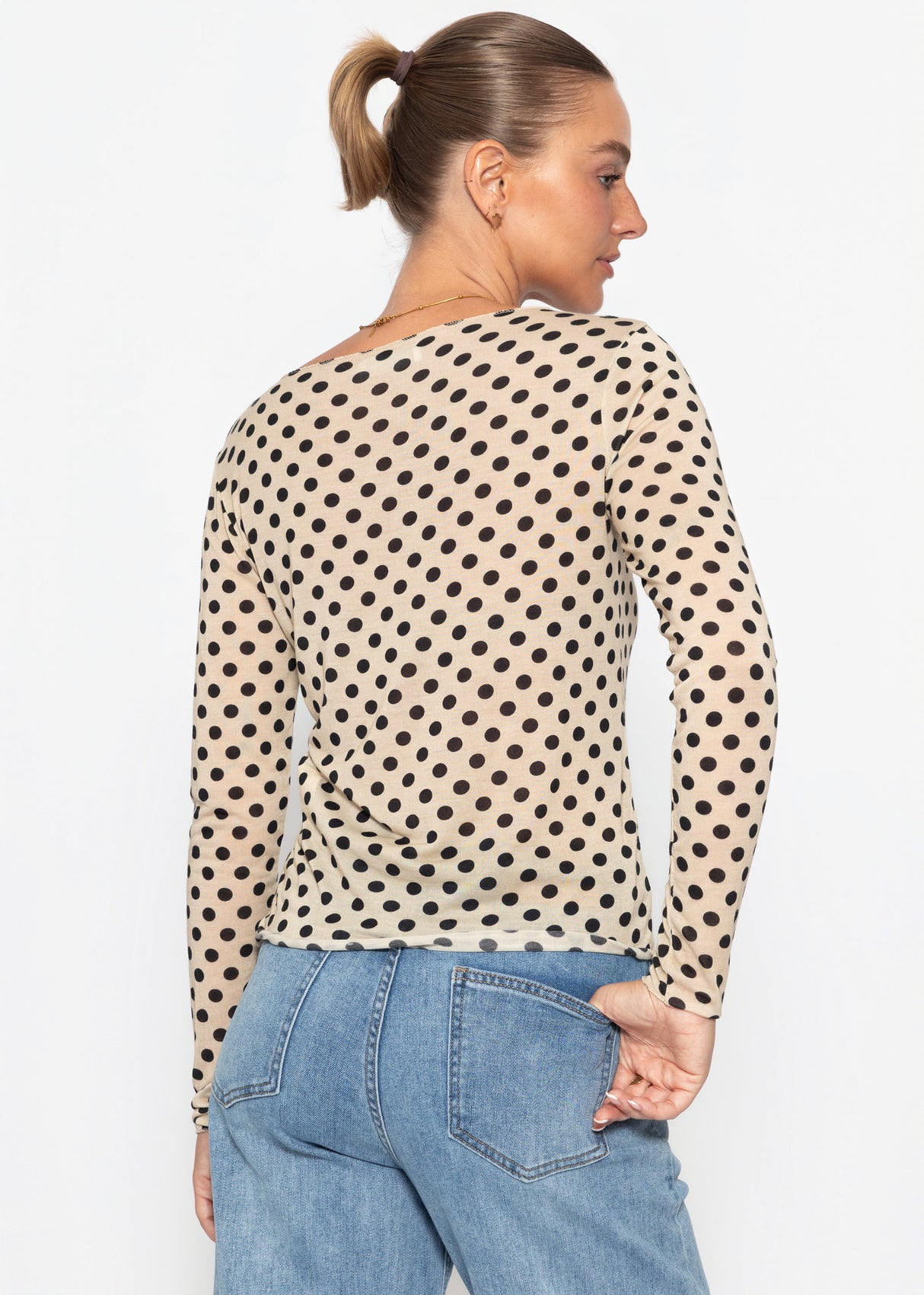 Leicht transparentes Langarmshirt mit Kaschmiranteil und Punkten - beige-schwarz