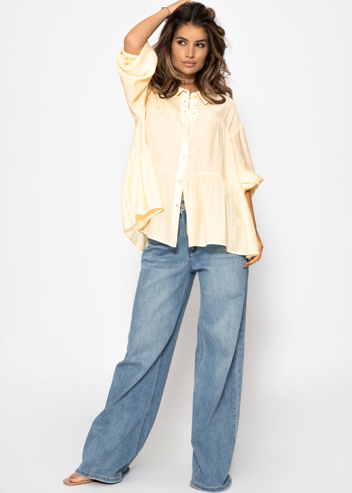 Leichte Bluse mit Volants - buttergelb