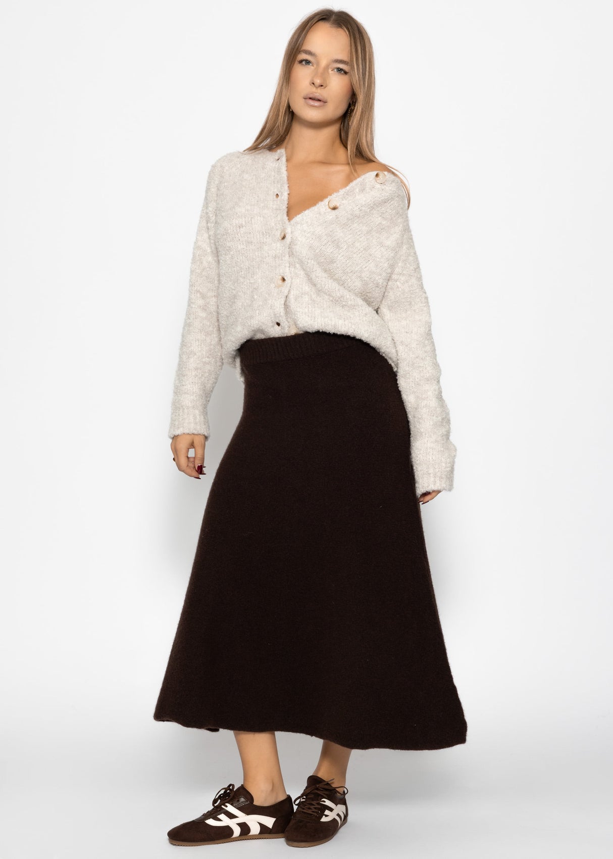 Maxi knit skirt in A-line - dark brown