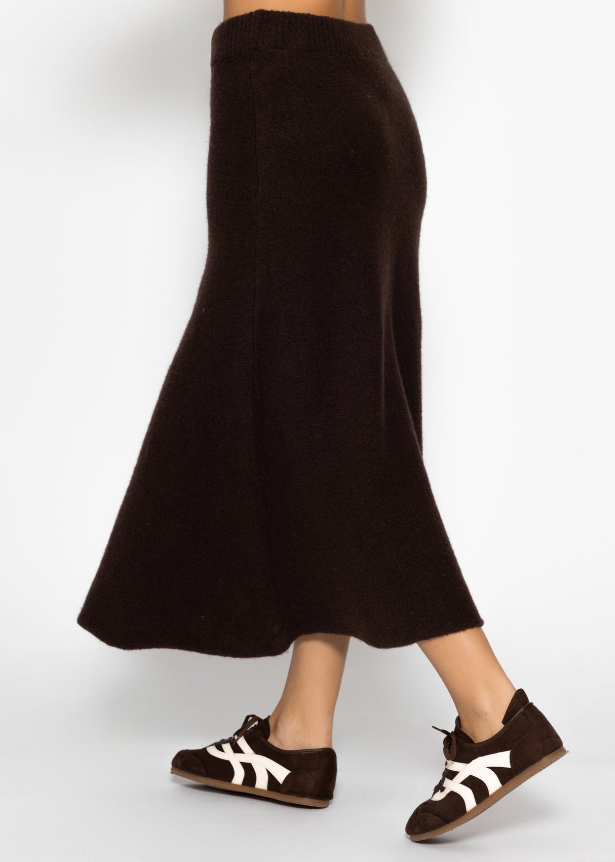 Maxi knit skirt in A-line - dark brown