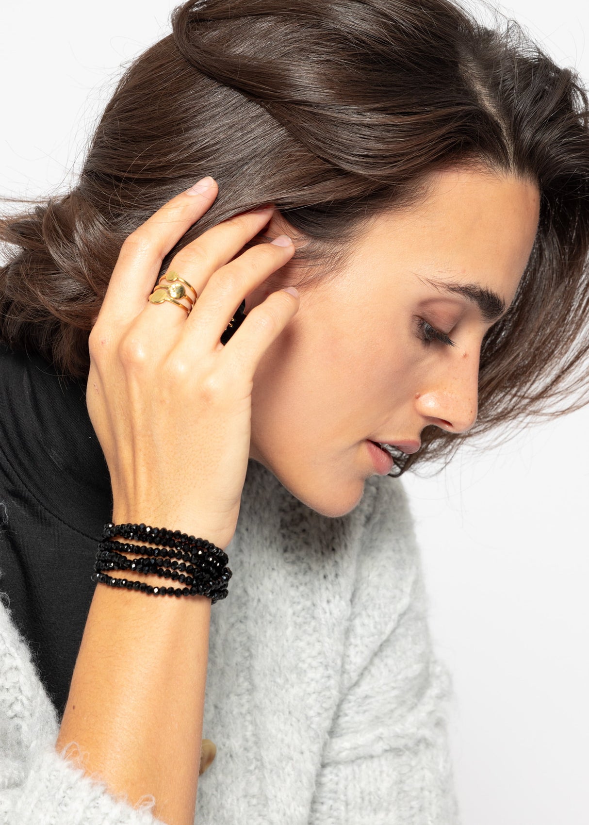 Multi-row pearl bracelet - black