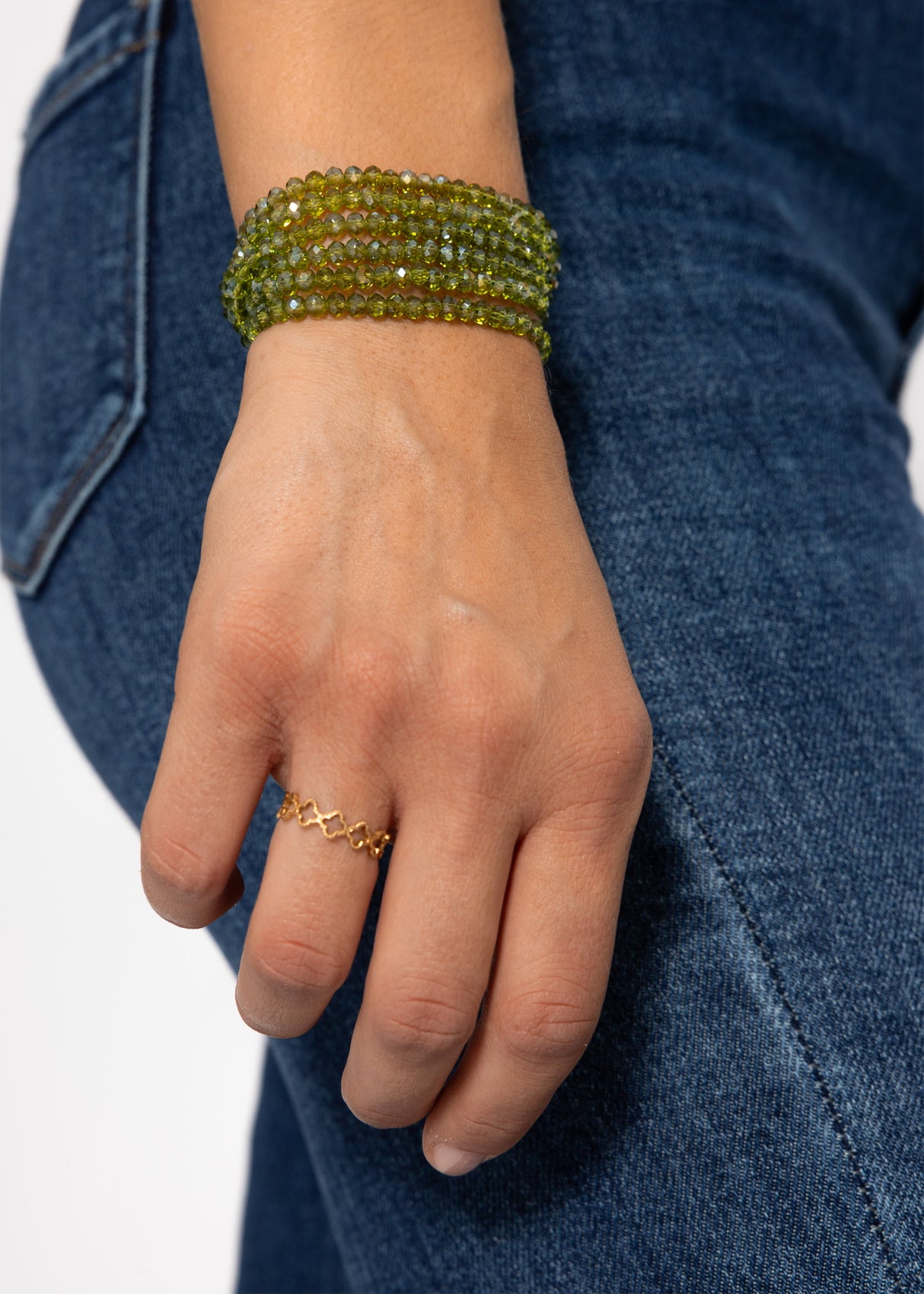 Mehrreihiges Perlen Armband - khaki