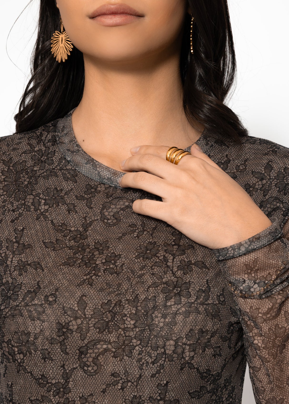 Mesh Langarmshirt mit Spitzen-Print - schwarz