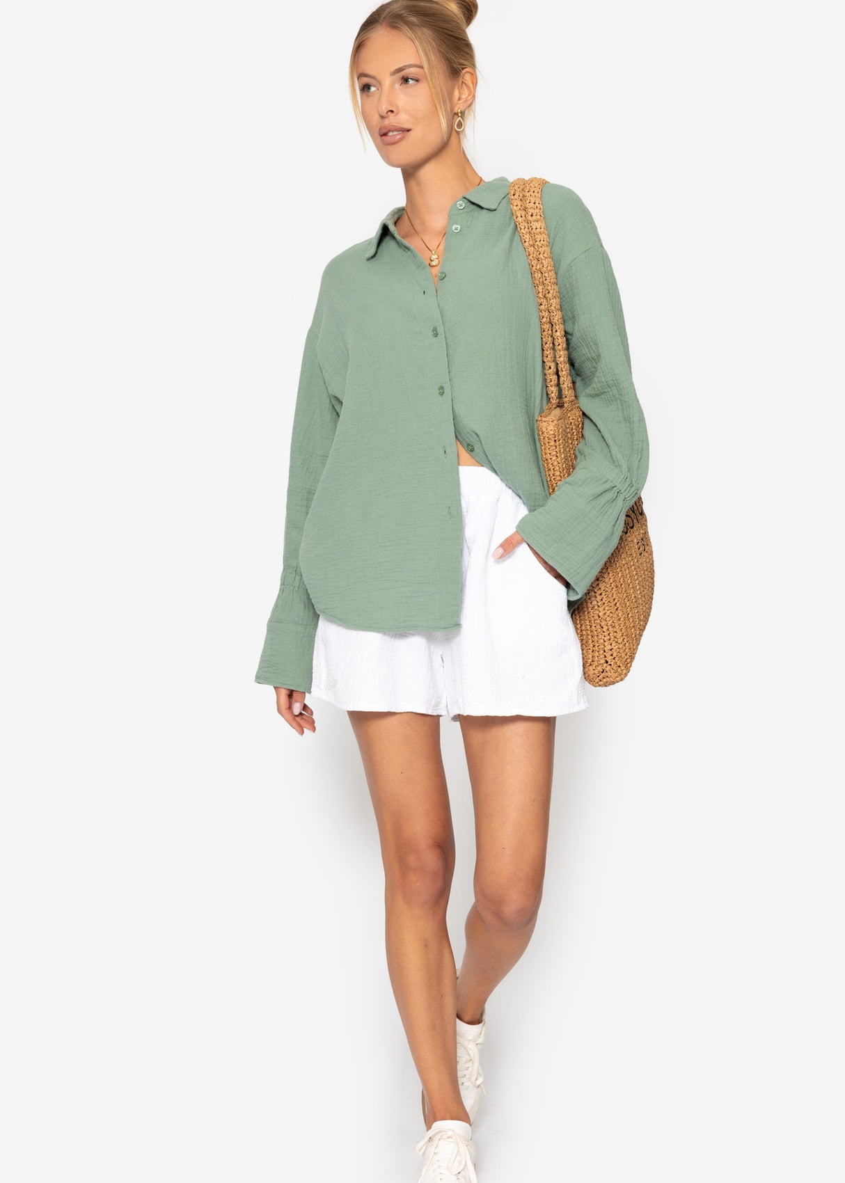 Muslin blouse with wide cuffs - sage green