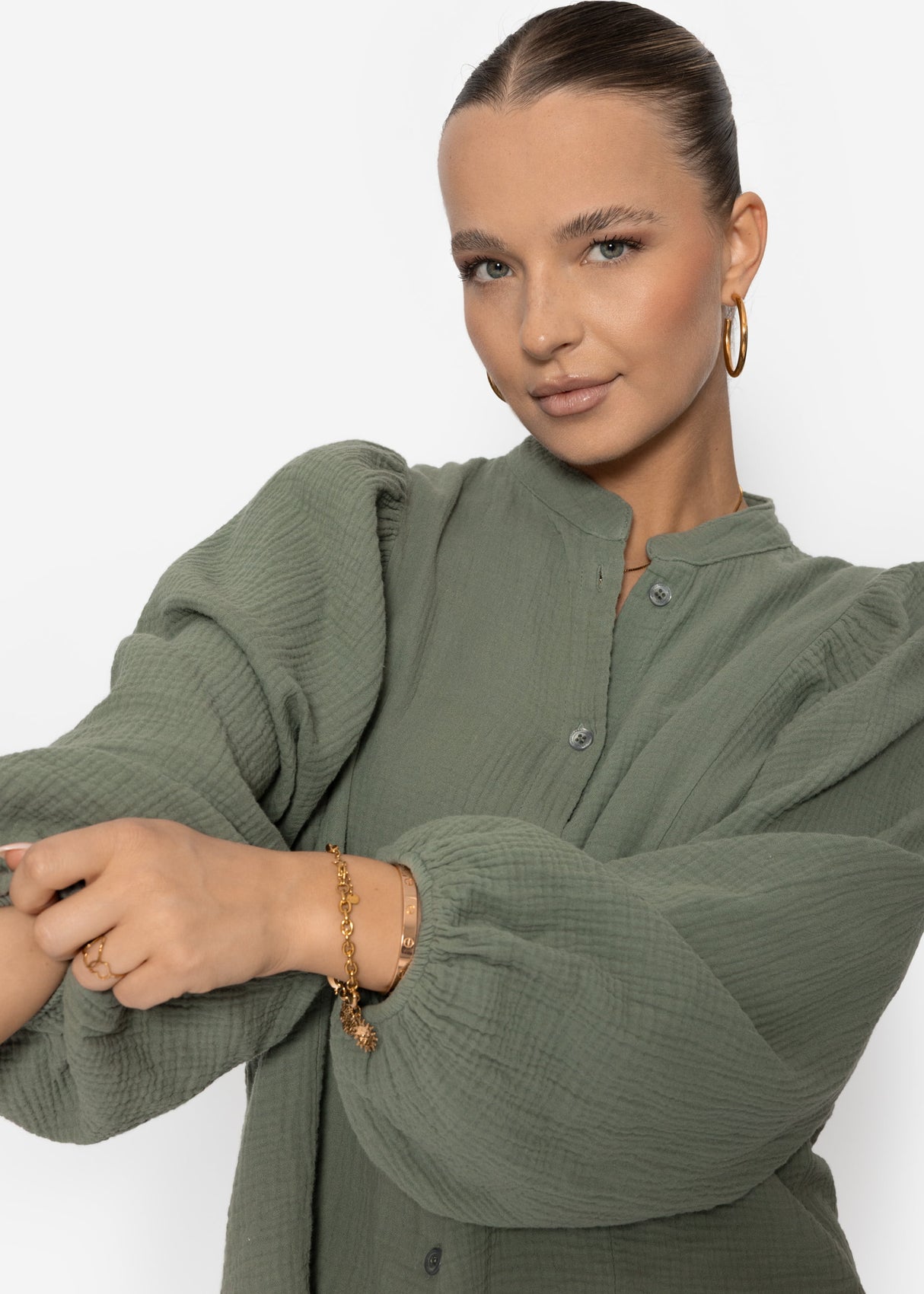 Musselin Bluse mit Fledermausärmeln - olivgrün