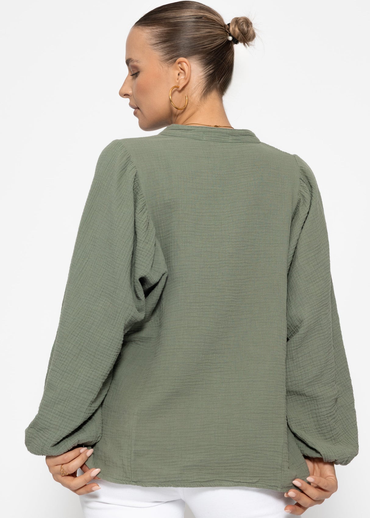 Musselin Bluse mit Fledermausärmeln - olivgrün