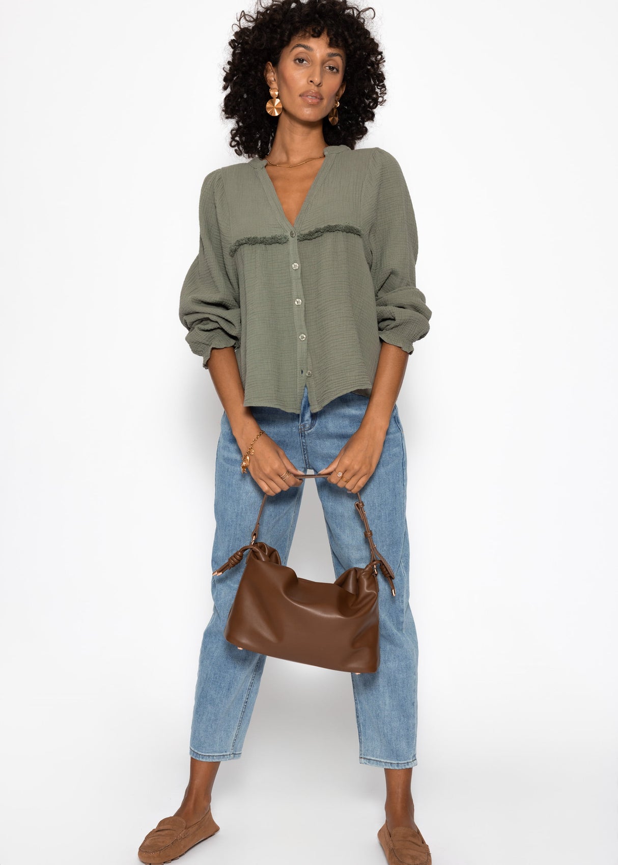 Muslin blouse with V-neck and fringe - khaki