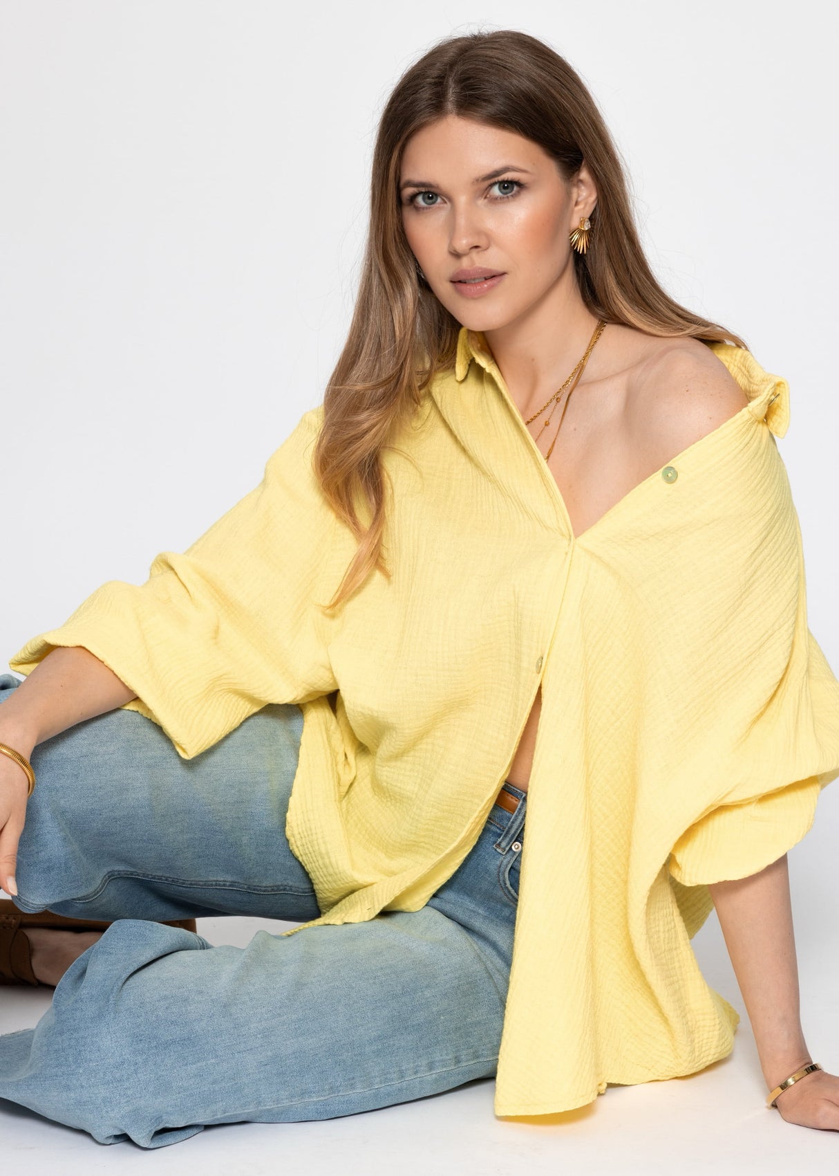 Muslin blouse oversize, short, yellow