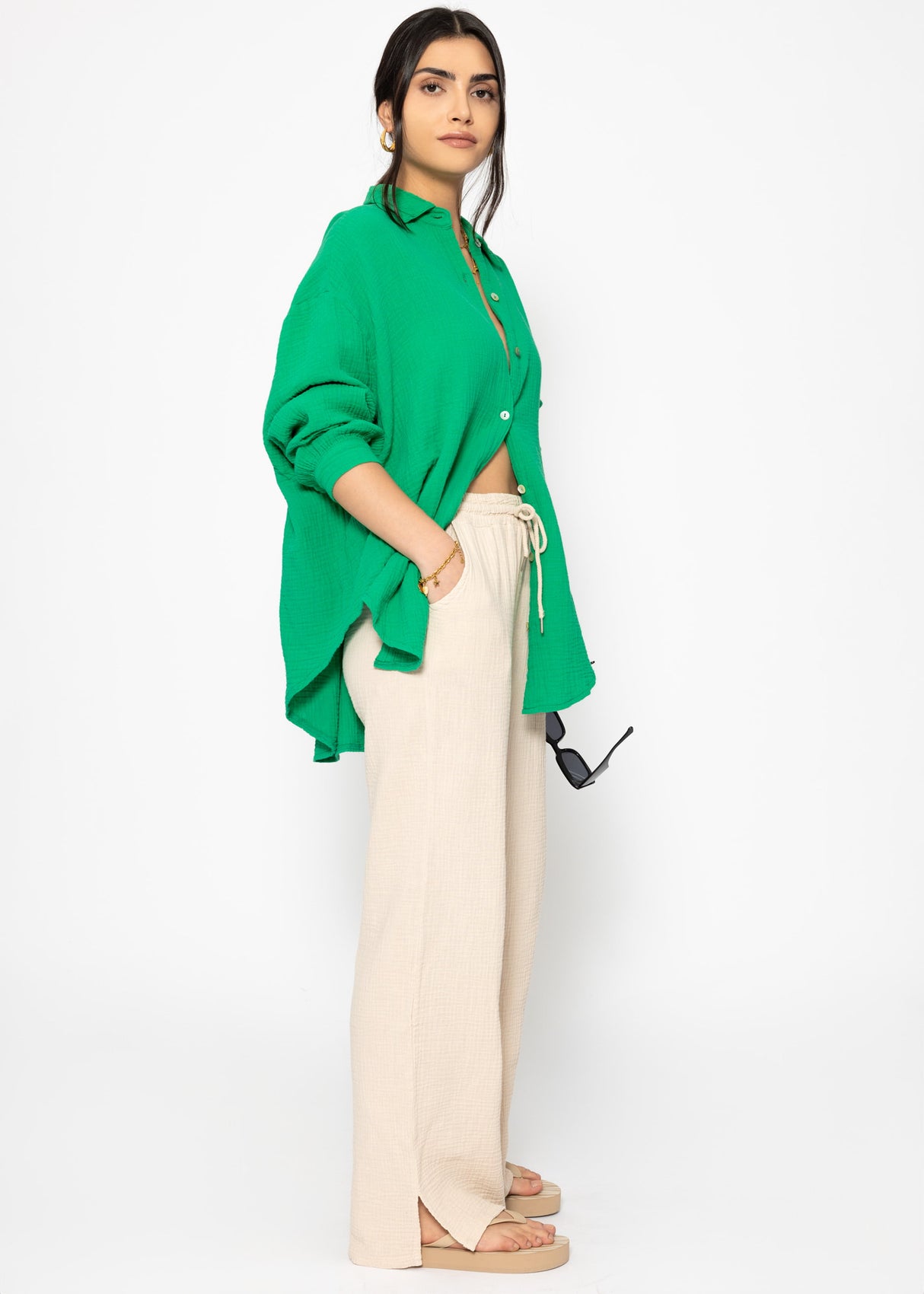 Musselin Bluse oversize, kurz, grün