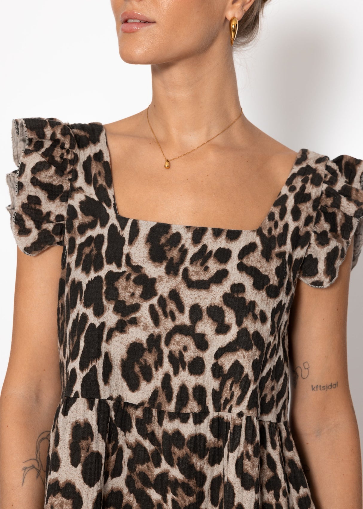 Musselinkleid mit Leo-Print - beige