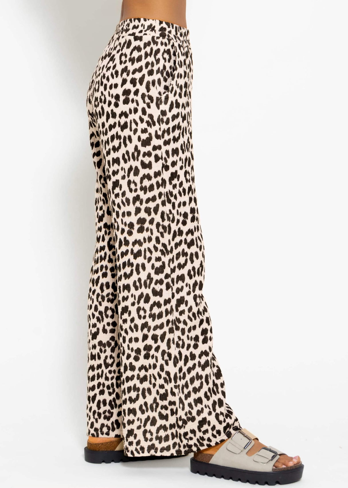 Wide-leg muslin pants in leopard print - light beige