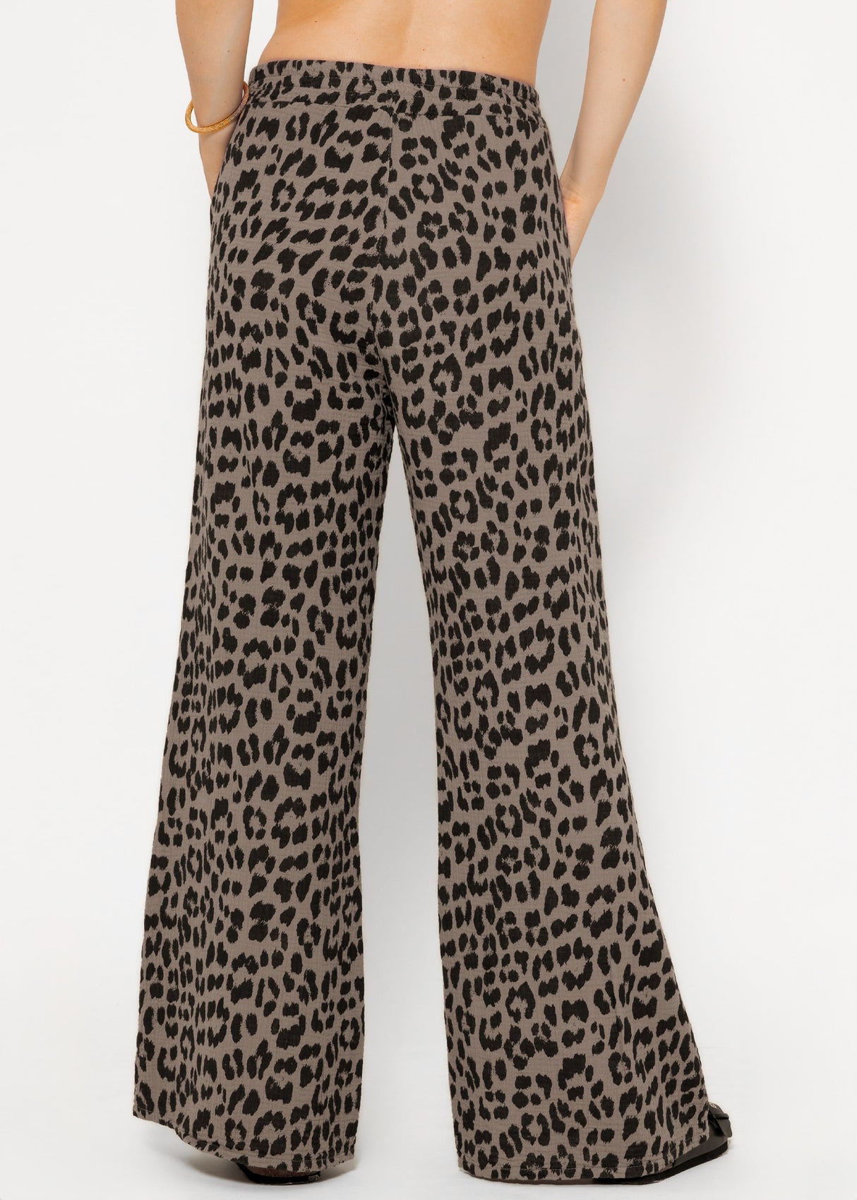 Wide-leg muslin pants in leopard print - taupe