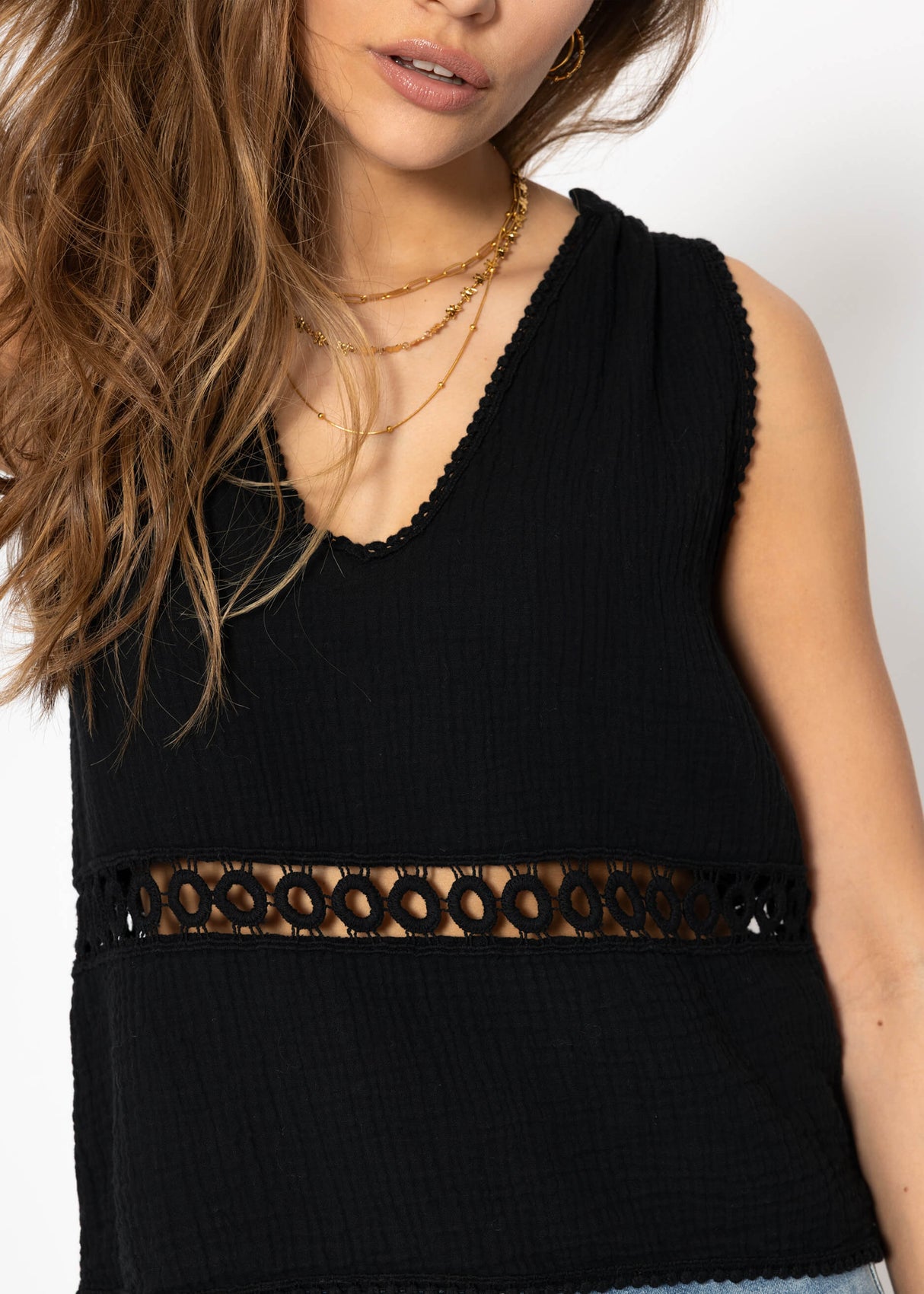 Muslin top with lace trim - black