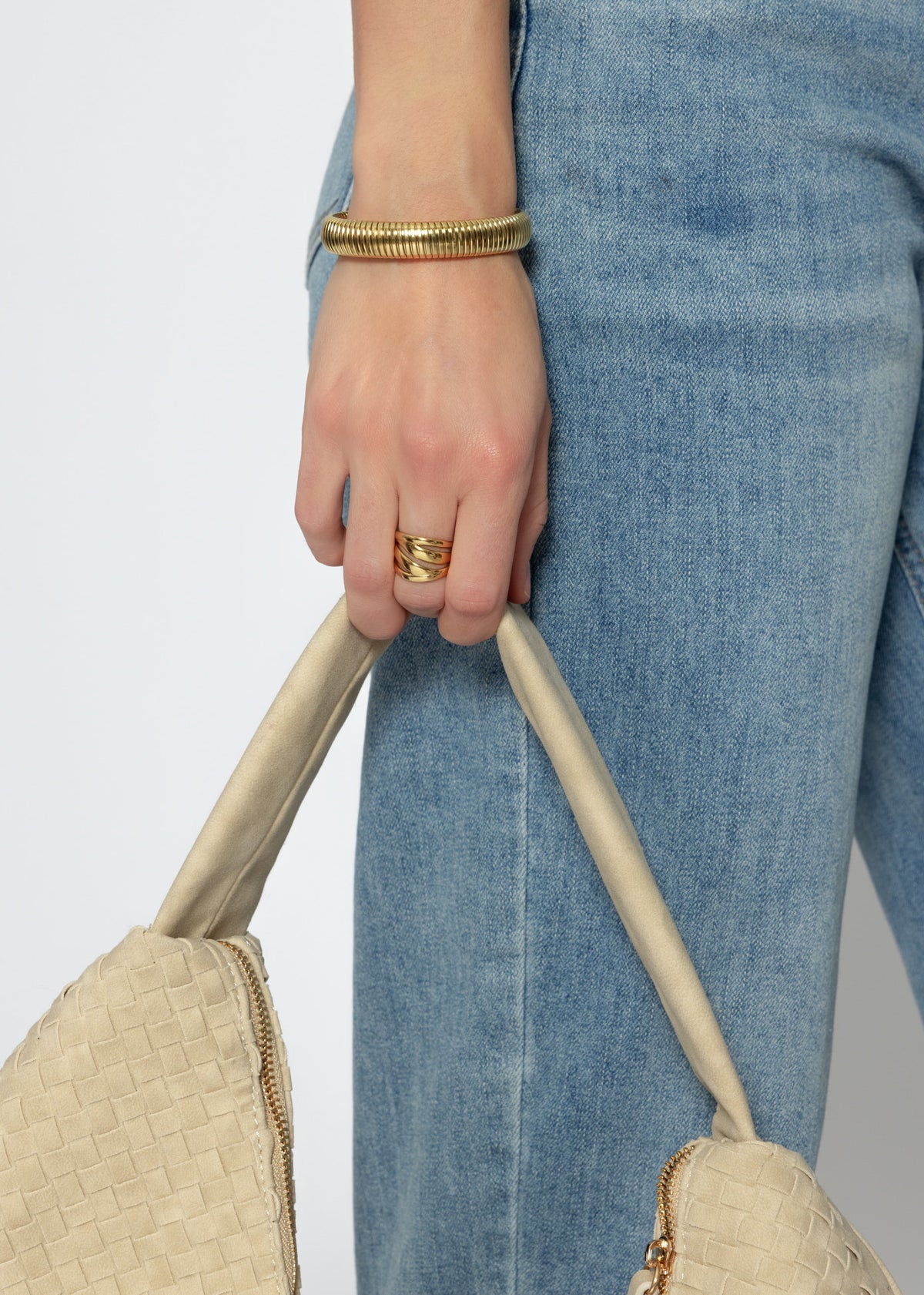 Open bangle - gold