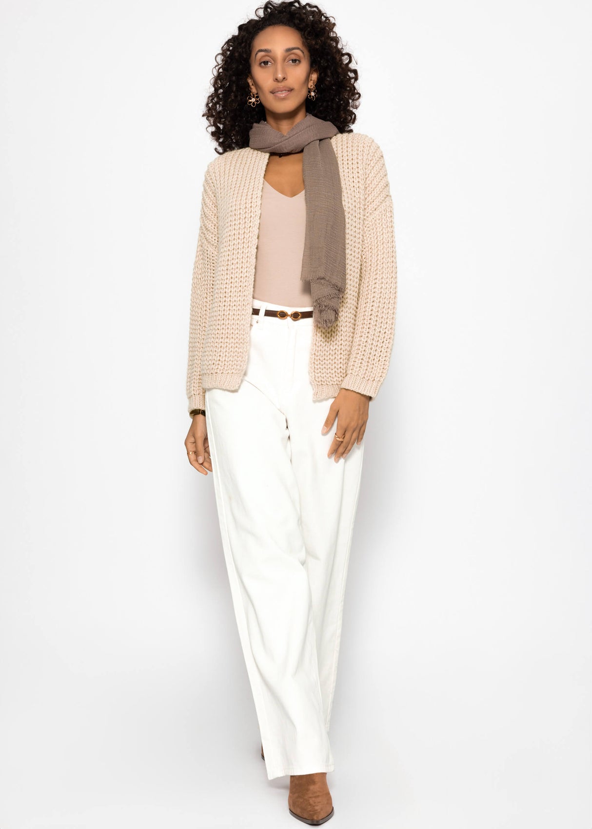 Open coarse -knit cardigan - beige