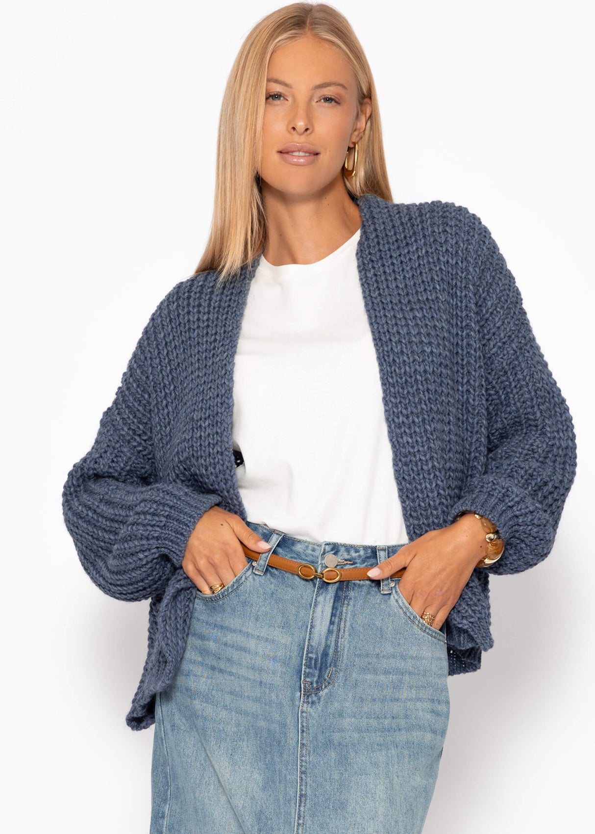Open coarse -knitted cardigan - blue