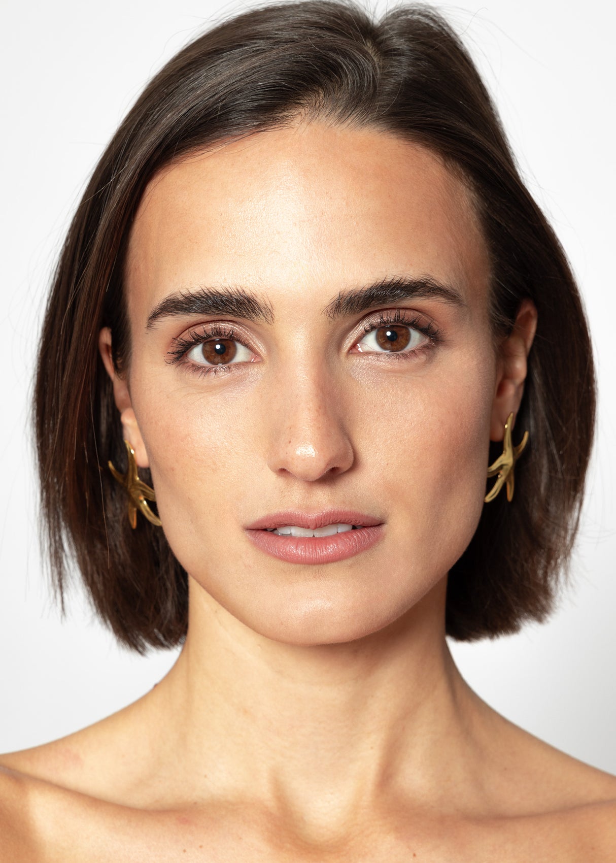 Stud earrings with starfish - gold