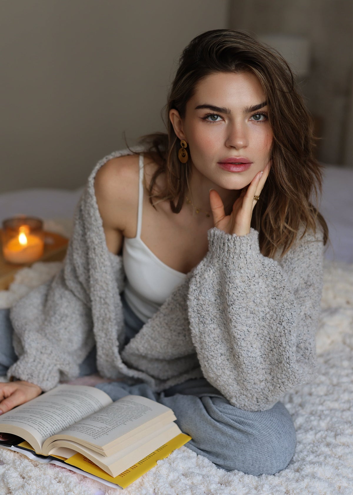 Oversize Cardigan aus Bouclé - greige