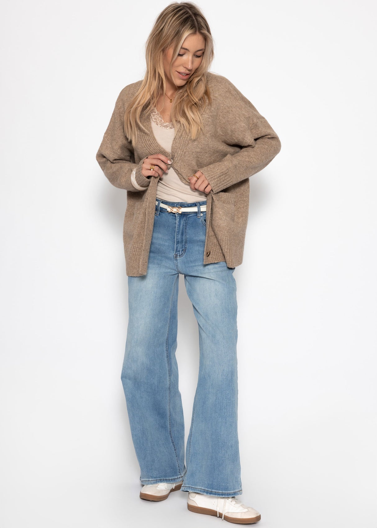 Oversized cardigan with pockets - taupe