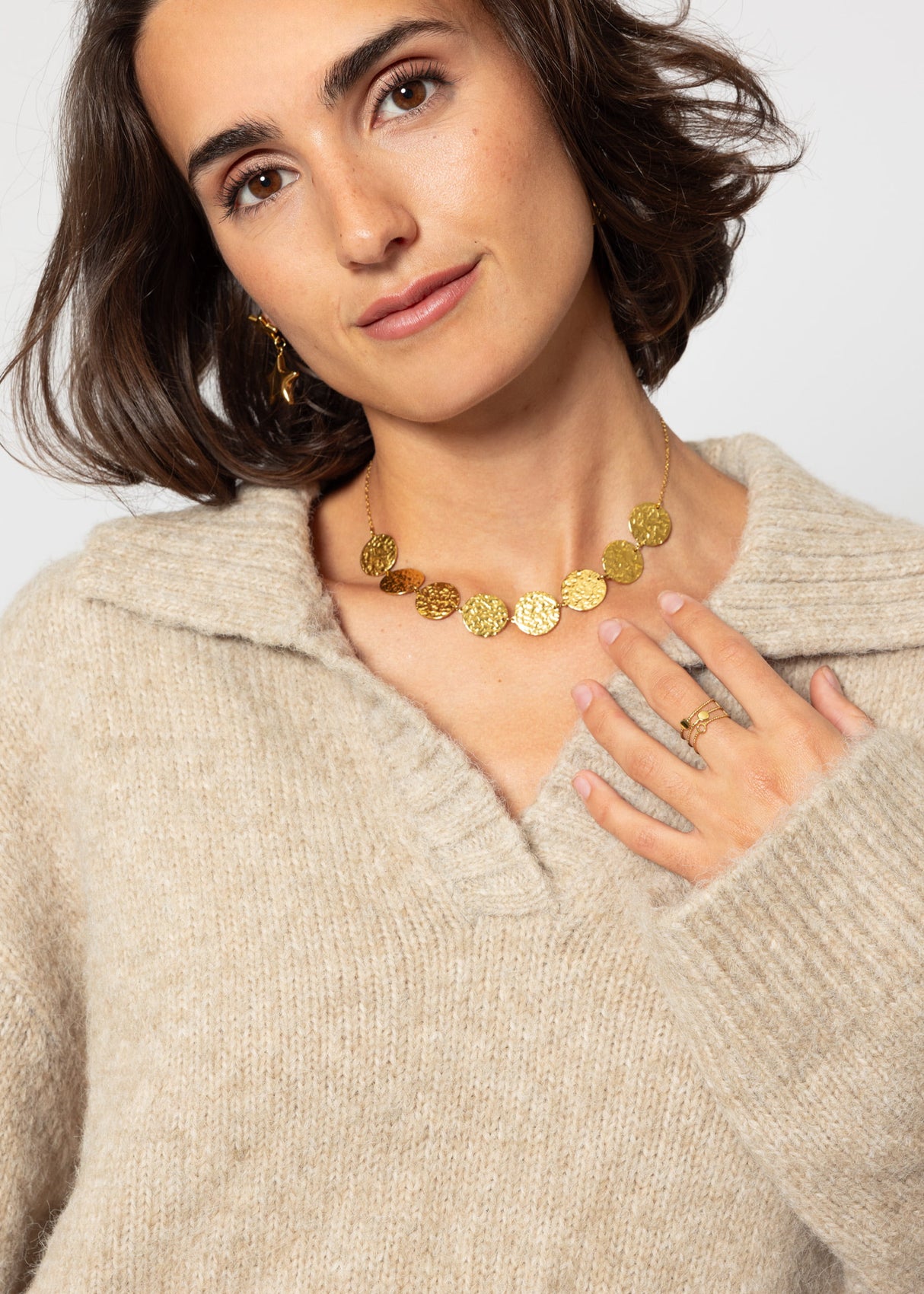 Oversized collared sweater - beige